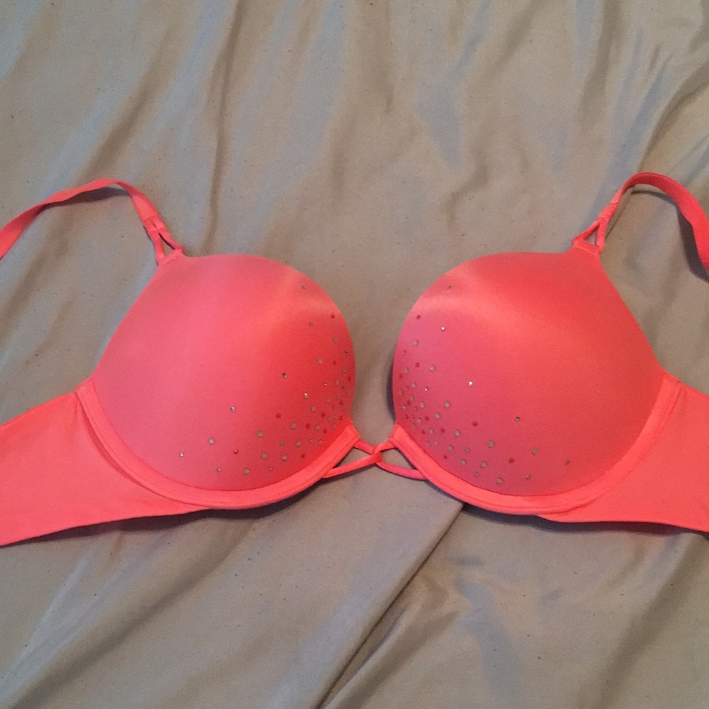 Bombshell bra - Picture 2 of 5